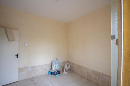 Casa à venda com 180m², 4 quartos e 2 vagas Casa à venda com 180m², 4 quartos e 2 vagasEdícula 2