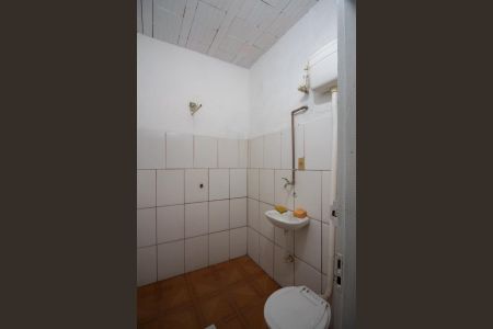 Casa à venda com 180m², 4 quartos e 2 vagas Casa à venda com 180m², 4 quartos e 2 vagasEdícula 1