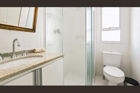 Banheiro de apartamento para alugar com 2 quartos, 54m² em Umuarama, Osasco