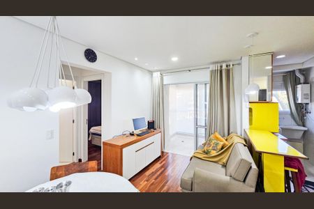 Sala de apartamento para alugar com 2 quartos, 54m² em Umuarama, Osasco