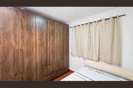 Quarto 2 de apartamento para alugar com 2 quartos, 54m² em Umuarama, Osasco