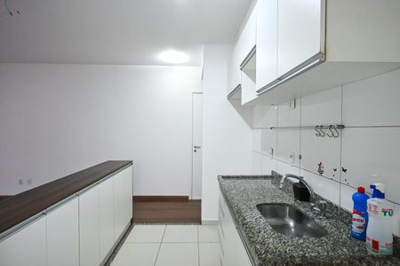 Apartamento para alugar com 73m², 2 quartos e 2 vagasCozinha