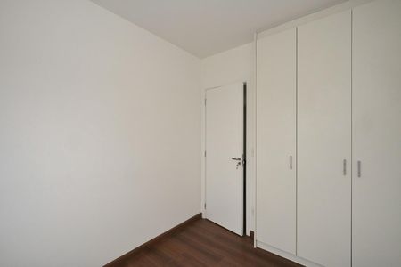 Apartamento para alugar com 73m², 2 quartos e 2 vagasQuarto