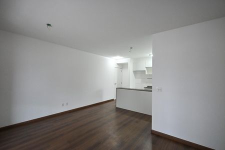 Apartamento para alugar com 73m², 2 quartos e 2 vagasSala