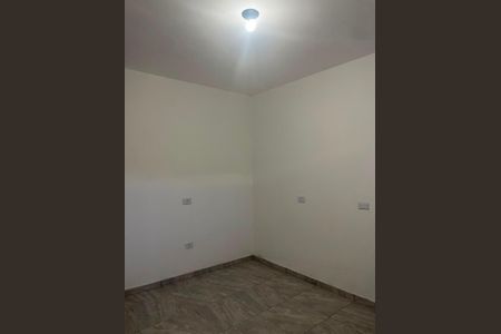 Casa para alugar com 1 quarto, 60m² em Baronesa, São Paulo