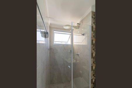 Banheiro de apartamento à venda com 2 quartos, 57m² em Torres Tibagy, Guarulhos
