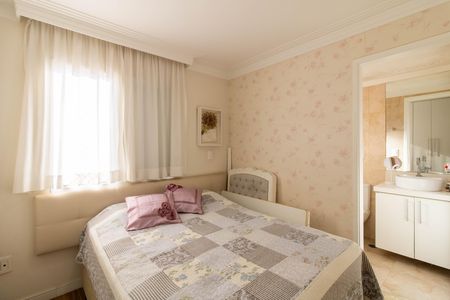 Apartamento à venda com 57m², 2 quartos e 1 vaga Apartamento à venda com 57m², 2 quartos e 1 vagaSuíte