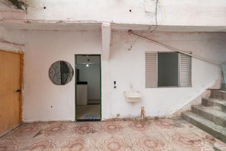 Área de serviço de casa para alugar com 1 quarto, 30m² em Vila Creti, Carapicuíba