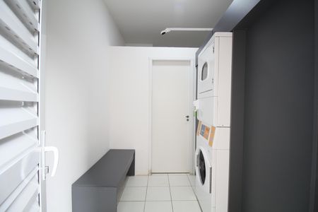 Área Comum - Lavanderia de apartamento para alugar com 1 quarto, 24m² em Panamby, São Paulo