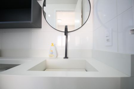 Banheiro da Suíte de apartamento para alugar com 1 quarto, 24m² em Panamby, São Paulo