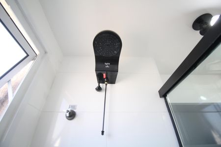 Banheiro da Suíte de apartamento para alugar com 1 quarto, 24m² em Panamby, São Paulo