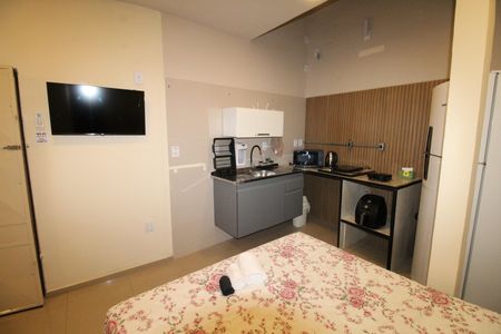 Quarto / Cozinha de kitnet/studio para alugar com 1 quarto, 28m² em Vila Industrial, São José dos Campos