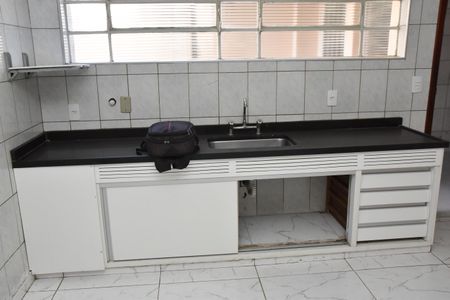 Casa à venda com 3 quartos, 150m² em Vila Vianelo, Jundiaí
