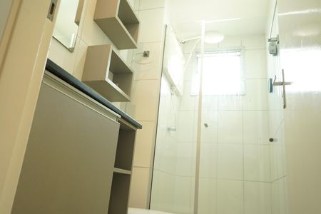 Banheiro de apartamento à venda com 2 quartos, 52m² em Vila Moreira, São Paulo