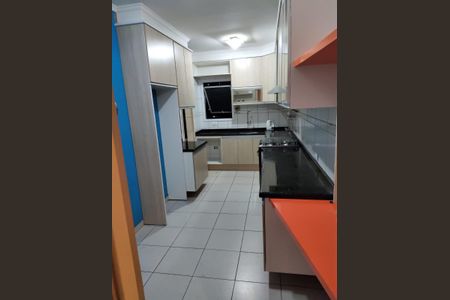 Apartamento para alugar com 114m², 4 quartos e 2 vagas Apartamento para alugar com 114m², 4 quartos e 2 vagasCozinha