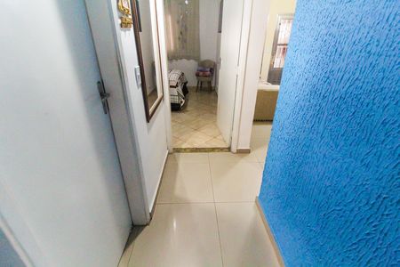 Casa à venda com 125m², 2 quartos e 2 vagas Casa à venda com 125m², 2 quartos e 2 vagasHall