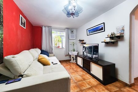 Apartamento à venda com 50m², 2 quartos e 1 vaga Apartamento à venda com 50m², 2 quartos e 1 vagaSala
