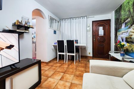 Apartamento à venda com 50m², 2 quartos e 1 vaga Apartamento à venda com 50m², 2 quartos e 1 vagaSala