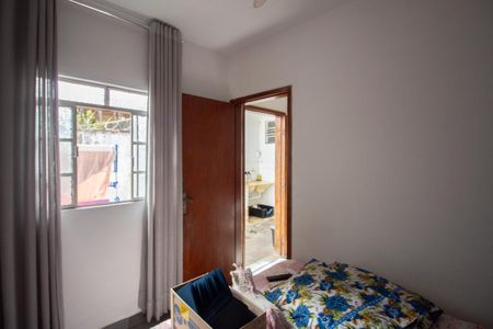 Casa à venda com 454m², 5 quartos e 6 vagasCasa 1 - Quarto
