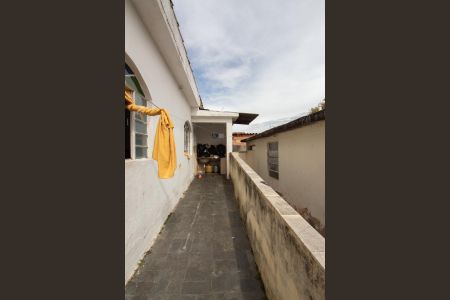 Casa à venda com 454m², 5 quartos e 6 vagasCasa 3 - Área de Serviço