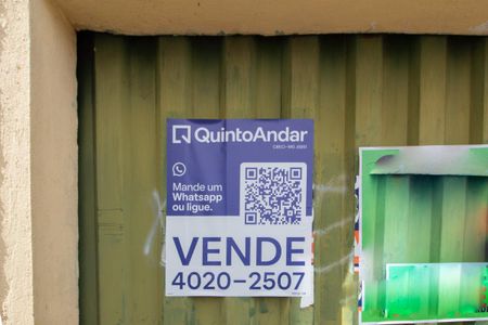 Plaquinha Instalada de casa à venda com 5 quartos, 454m² em Serrano, Belo Horizonte
