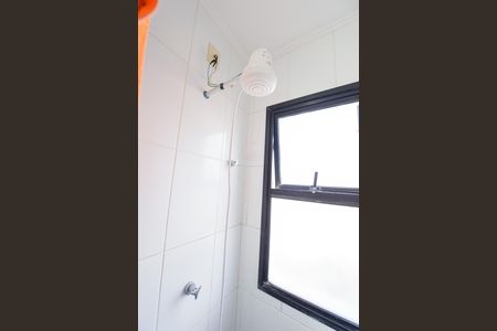 Banheiro de apartamento para alugar com 1 quarto, 39m² em Areão, Taubaté