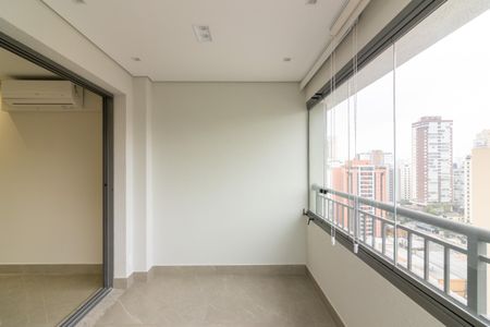 Varanda de kitnet/studio à venda com 1 quarto, 41m² em Planalto Paulista, São Paulo