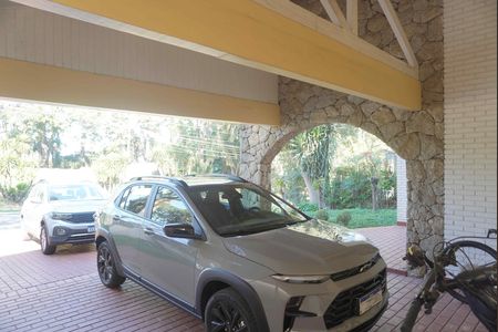 Garagem de casa de condomínio para alugar com 3 quartos, 811m² em Residencial Zero (tambore), Santana de Parnaíba