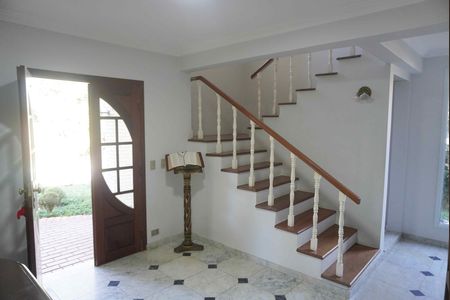 Hall de casa de condomínio para alugar com 3 quartos, 811m² em Residencial Zero (tambore), Santana de Parnaíba