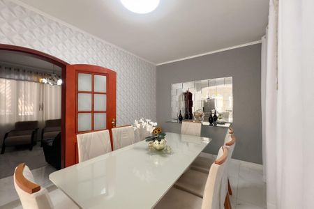 Casa à venda com 3 quartos, 280m² em Santa Cruz, Valinhos