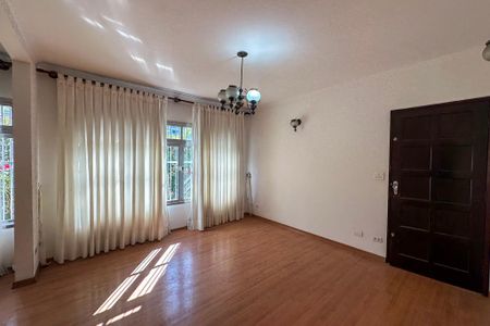 Sala de casa para alugar com 5 quartos, 300m² em Vila Moinho Velho, São Paulo