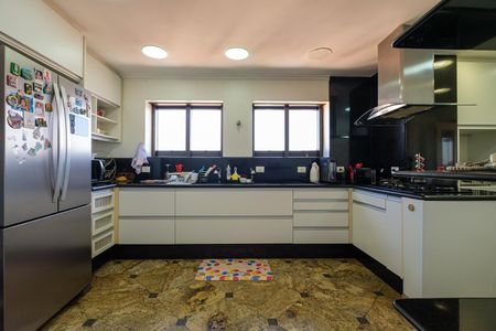 Apartamento à venda com 590m², 3 quartos e 5 vagasCozinha