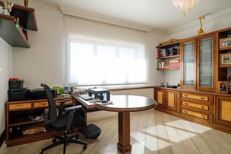 Apartamento à venda com 590m², 3 quartos e 5 vagasQuarto