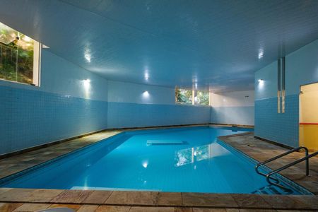 Apartamento à venda com 590m², 3 quartos e 5 vagasPiscina