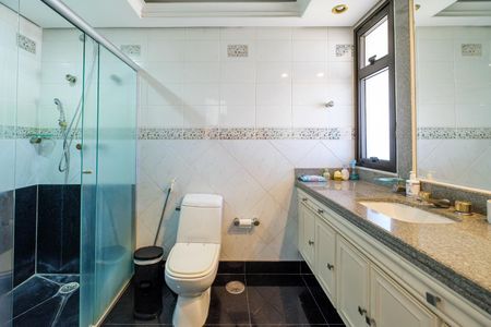 Apartamento à venda com 590m², 3 quartos e 5 vagasBanheiro