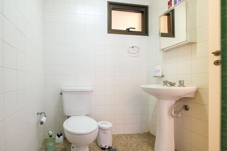 Apartamento à venda com 590m², 3 quartos e 5 vagasBanheiro
