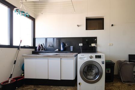 Apartamento à venda com 590m², 3 quartos e 5 vagasÁrea de Serviço