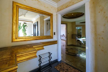 Apartamento à venda com 590m², 3 quartos e 5 vagasCorredor