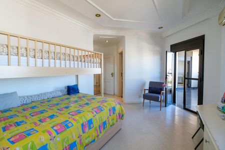 Apartamento à venda com 590m², 3 quartos e 5 vagasQuarto
