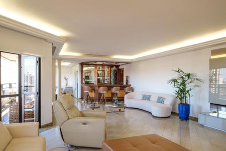 Apartamento à venda com 590m², 3 quartos e 5 vagasSala