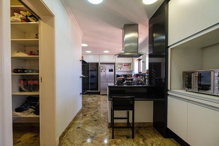 Apartamento à venda com 590m², 3 quartos e 5 vagasCozinha
