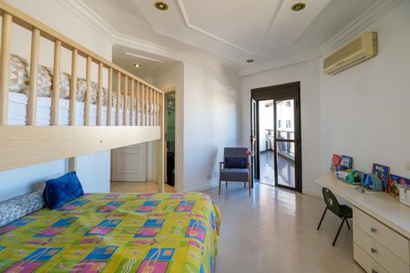 Apartamento à venda com 590m², 3 quartos e 5 vagasQuarto