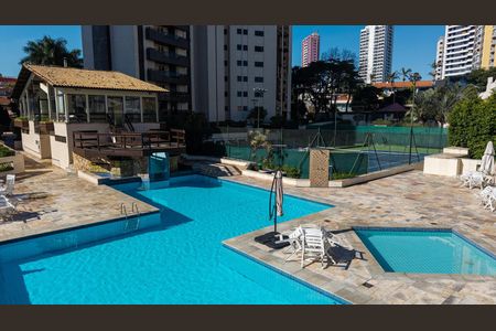 Apartamento à venda com 590m², 3 quartos e 5 vagasPiscina