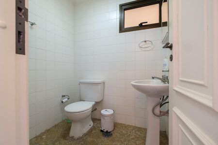 Apartamento à venda com 590m², 3 quartos e 5 vagasBanheiro