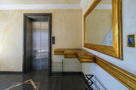 Apartamento à venda com 590m², 3 quartos e 5 vagasElevador