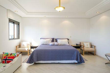 Apartamento à venda com 590m², 3 quartos e 5 vagasQuarto