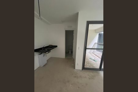 Cozinha de kitnet/studio para alugar com 1 quarto, 29m² em Campo Belo, São Paulo