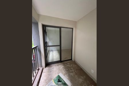 Varanda de kitnet/studio para alugar com 1 quarto, 29m² em Campo Belo, São Paulo