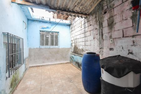 Área de Serviço - Quintal de casa à venda com 2 quartos, 103m² em Vila Aurea, São Paulo