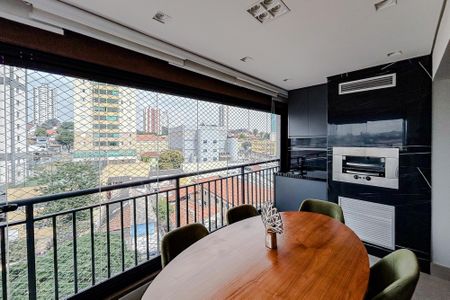 Apartamento à venda com 73m², 2 quartos e 1 vagaVaranda